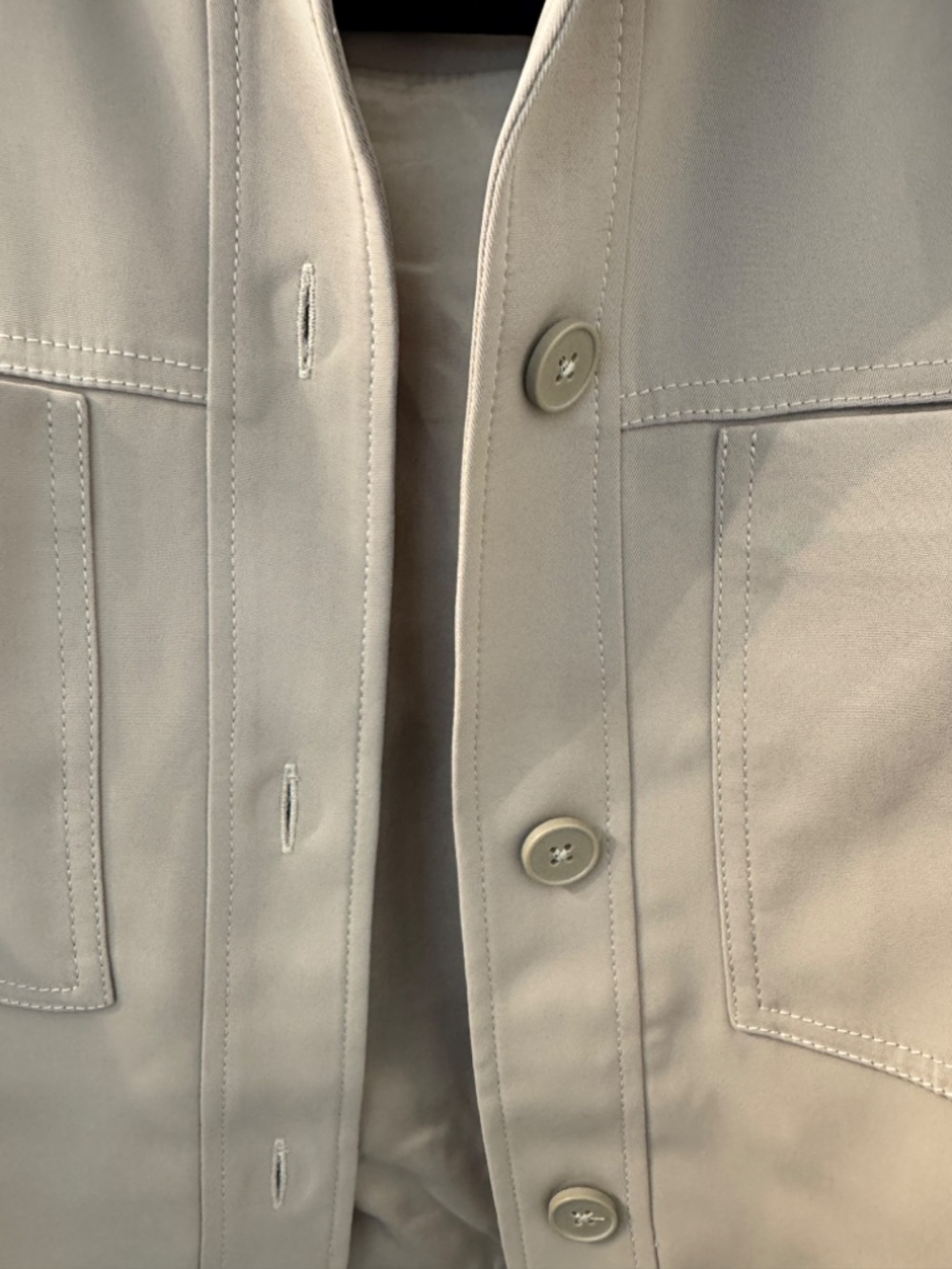 TWO Quince Stretch Crepe Cropped Jackets - Size M / Taupe and Black - Picture 5 of 10